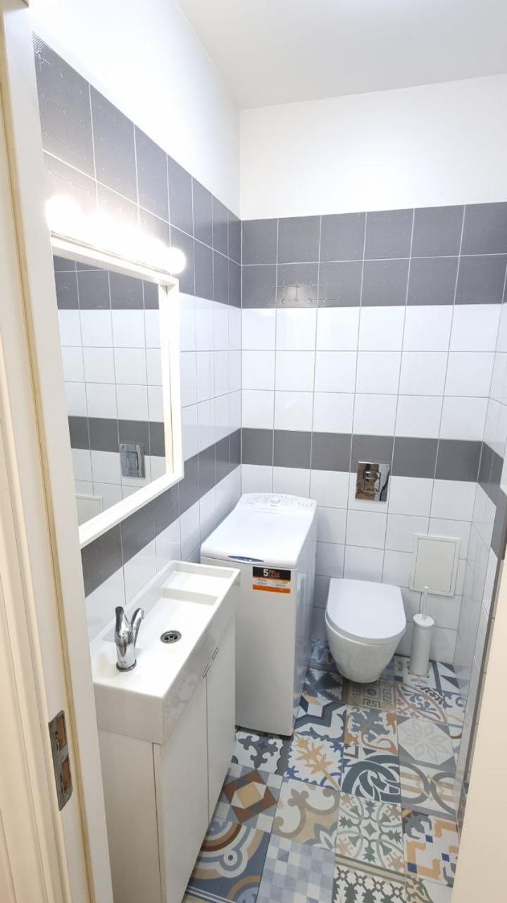 Marijas City Center Apartment Riga Exterior photo